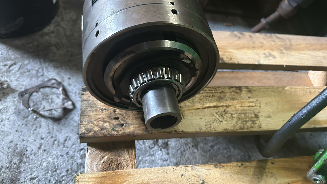 Zetor Forterra - kosz sprzęgła - Embrague y piezas: foto 2 Zetor Forterra - kosz sprzęgła - Embrague y piezas: foto 2