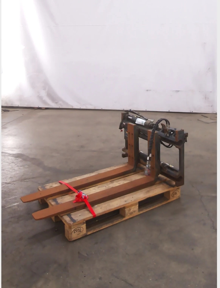 Durwen RZV25GS - Implemento para Equipo de manutención: foto 1 Durwen RZV25GS - Implemento para Equipo de manutención: foto 1
