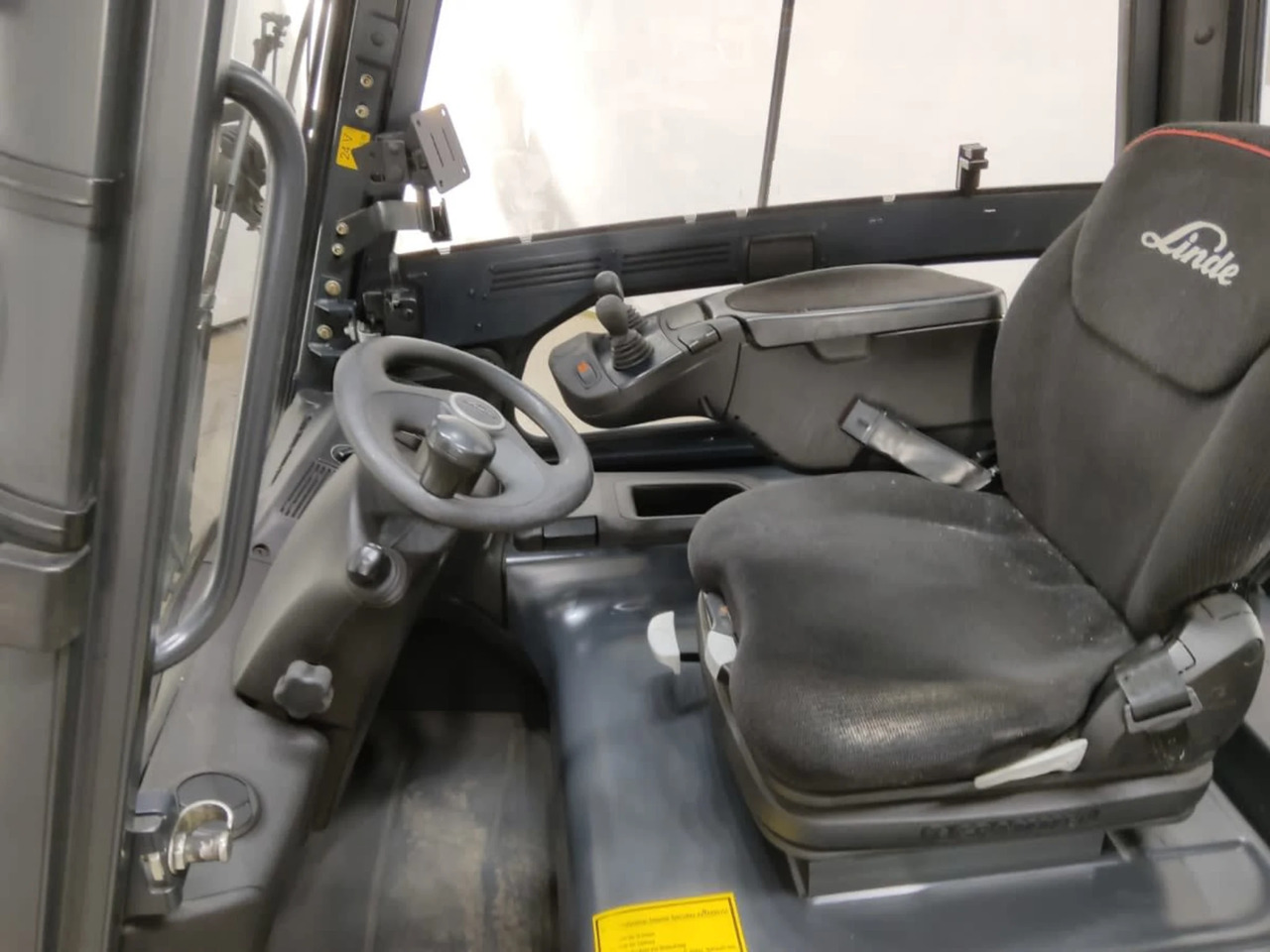 Linde E25HL-01/600 - Carretilla elevadora eléctrica: foto 3 Linde E25HL-01/600 - Carretilla elevadora eléctrica: foto 3