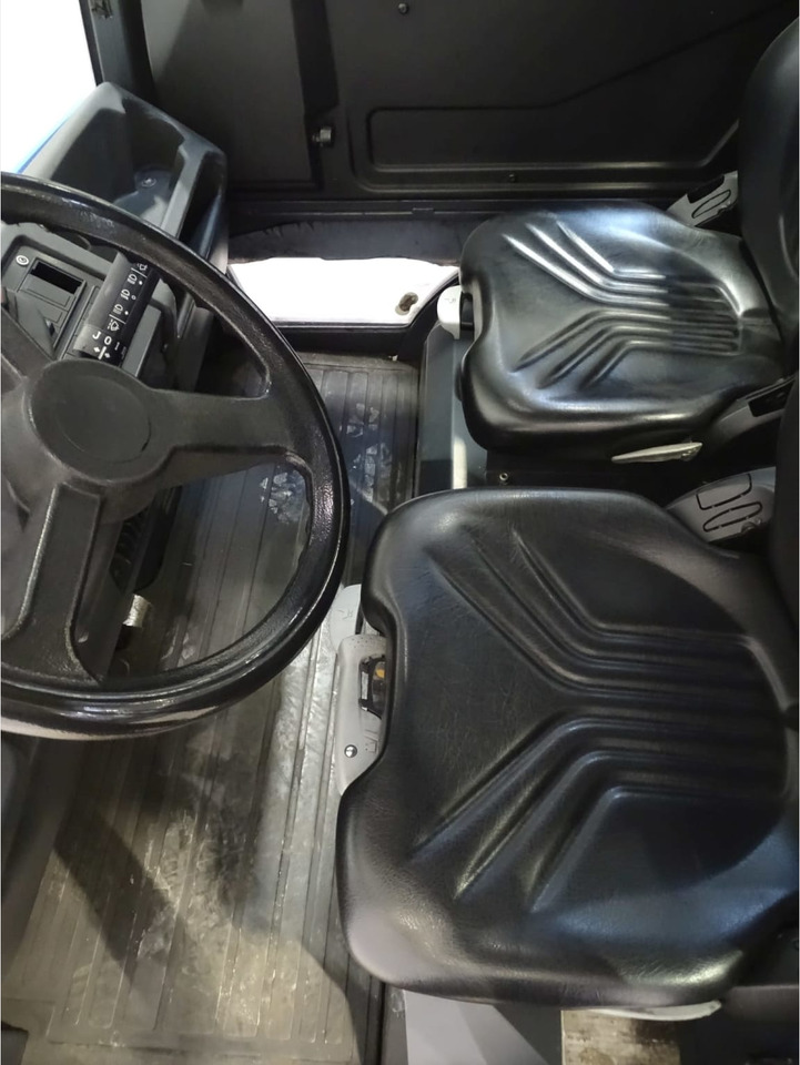 Linde P250 - Remolcadora: foto 3 Linde P250 - Remolcadora: foto 3