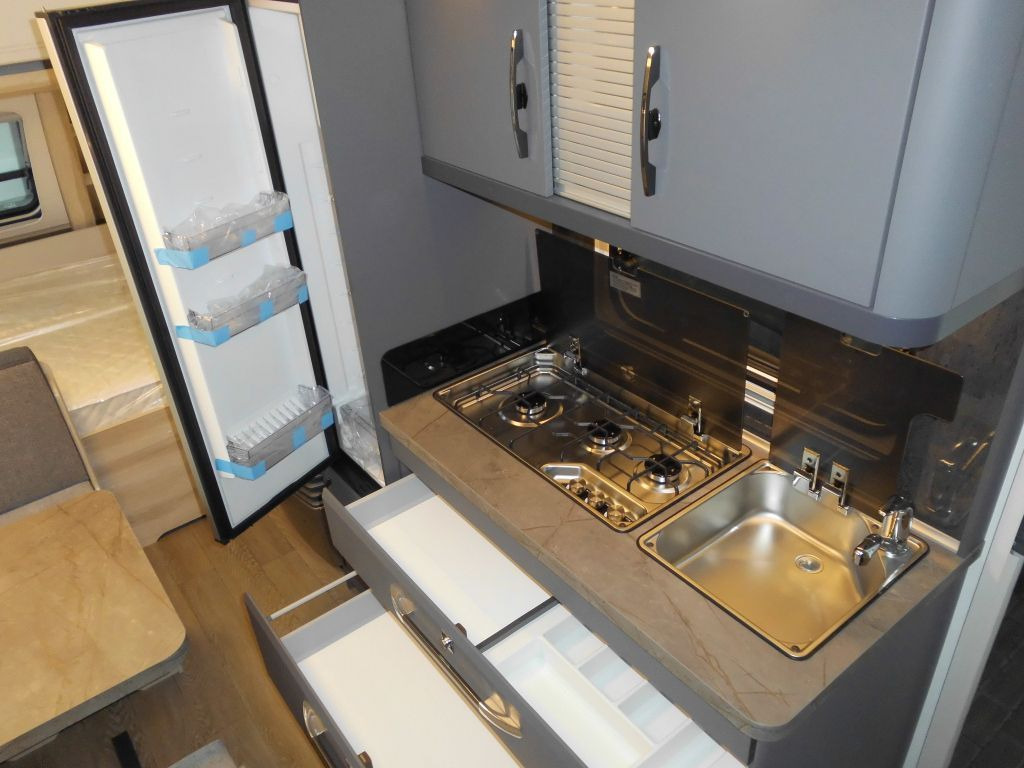 Caravana Hobby De Luxe 490 KMF 2026 GARAGE AUTARK 1800kg.+++: foto 10 Caravana Hobby De Luxe 490 KMF 2026 GARAGE AUTARK 1800kg.+++: foto 10