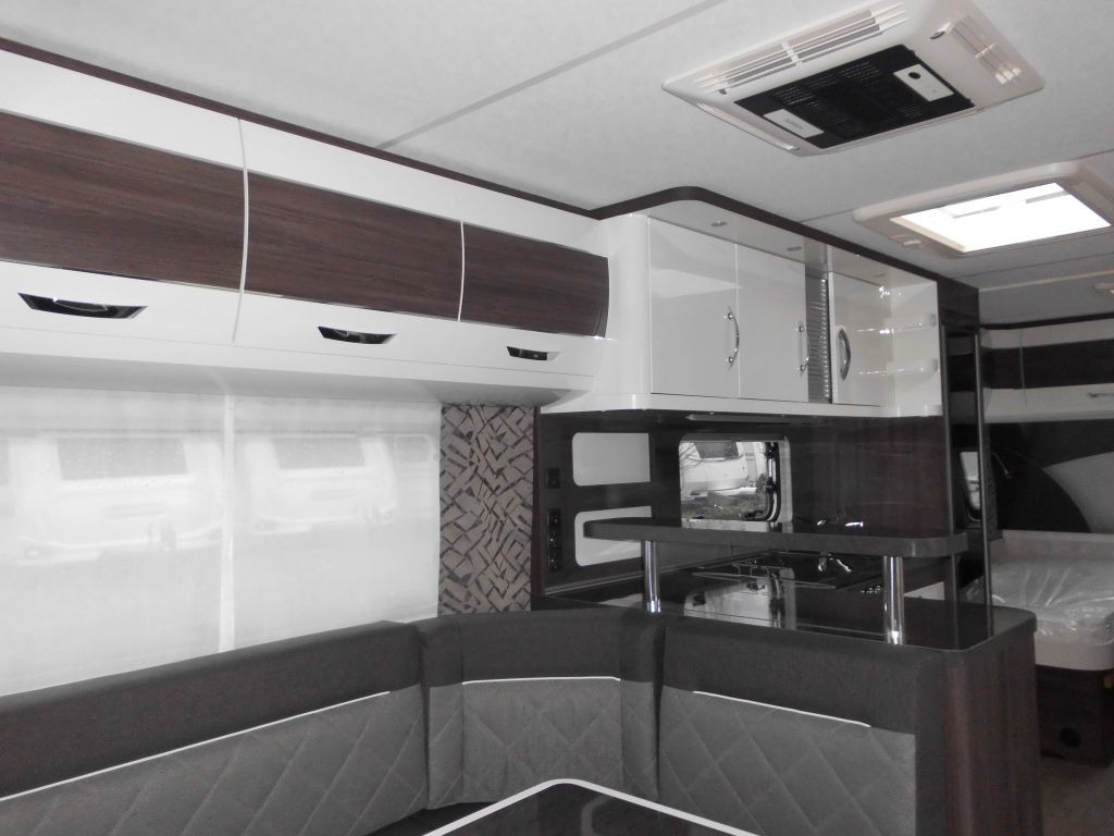 Caravana nuevo Hobby Prestige 620 CL 2024 BACKOFEN KLIMA 2200KG: foto 15