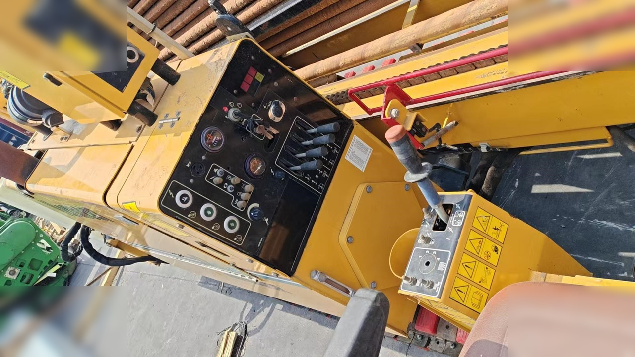 Perforadora direccional horizontal 2002 VERMEER NAVIGATOR D10X15: foto 8