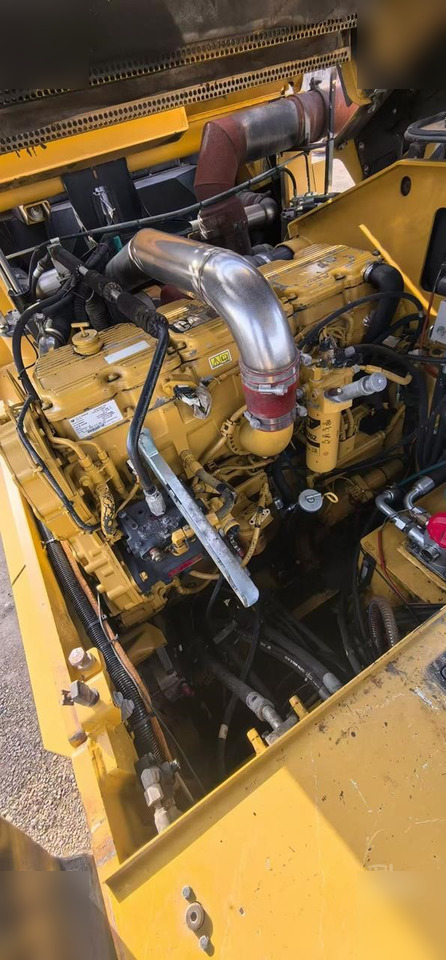 2016 CATERPILLAR PM-200 - Fresadora en frío: foto 4 2016 CATERPILLAR PM-200 - Fresadora en frío: foto 4