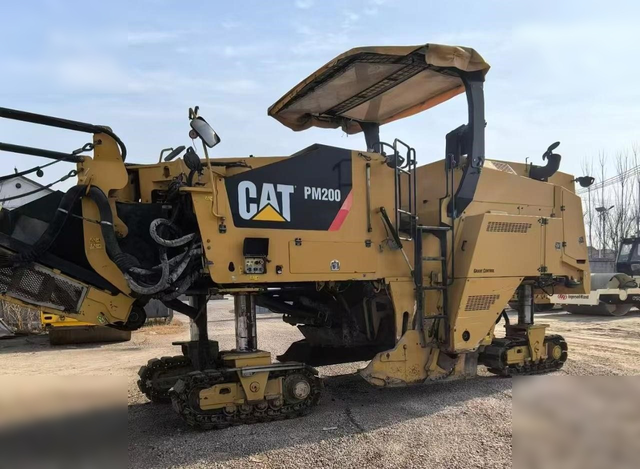 2016 CATERPILLAR PM-200 - Fresadora en frío: foto 3 2016 CATERPILLAR PM-200 - Fresadora en frío: foto 3