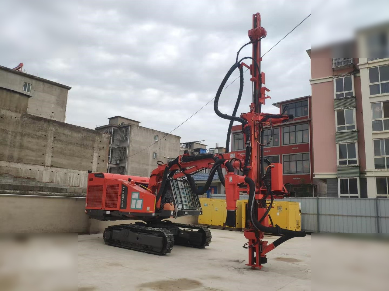 2023 SANDVIK DX800 - Perforadora: foto 4 2023 SANDVIK DX800 - Perforadora: foto 4
