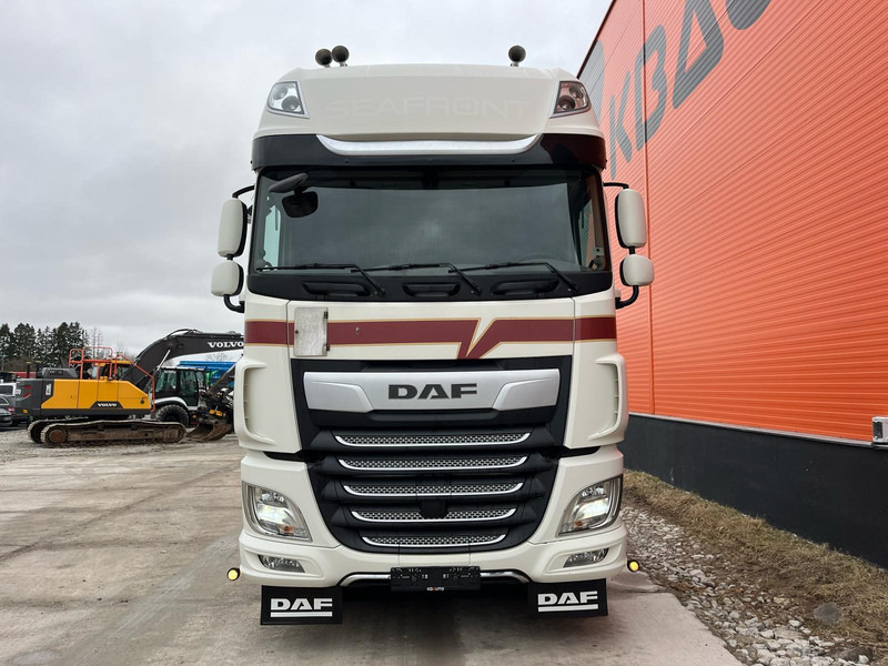 DAF XF 530 6x2 RETARDER / DOUBLE BOGIE - Cabeza tractora: foto 3 DAF XF 530 6x2 RETARDER / DOUBLE BOGIE - Cabeza tractora: foto 3