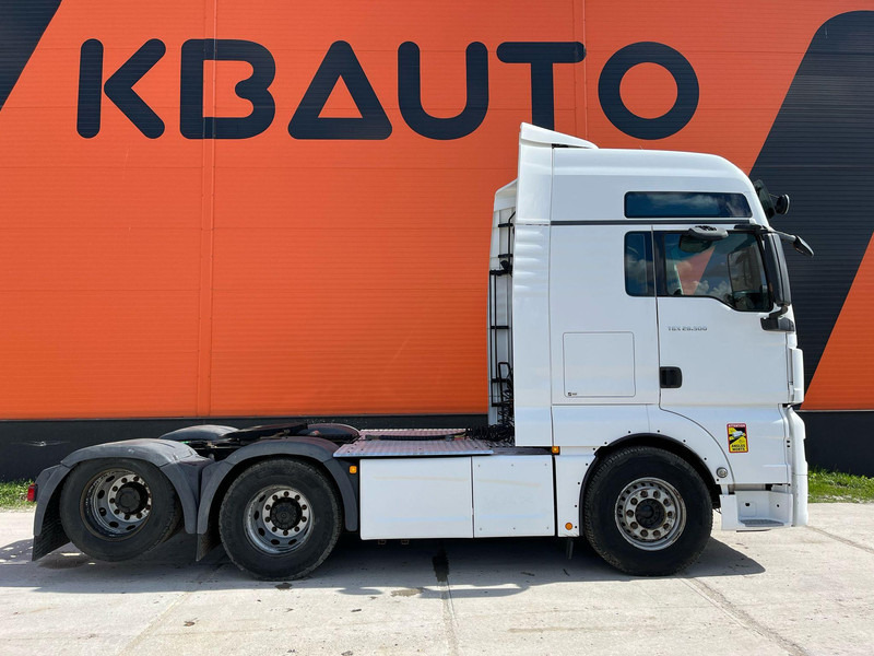 MAN TGX 28.500 6x2 XXL / HYDRAULICS / INTARDER / DOUBLE BOGIE - Cabeza tractora: foto 5 MAN TGX 28.500 6x2 XXL / HYDRAULICS / INTARDER / DOUBLE BOGIE - Cabeza tractora: foto 5