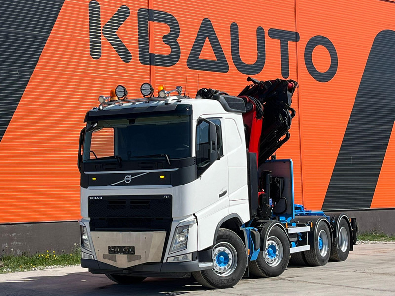 Volvo FH 500 8x2*4 HMF 6020 OK6 / JIB FJ1200 K6 / WINCH - Cabeza tractora: foto 2 Volvo FH 500 8x2*4 HMF 6020 OK6 / JIB FJ1200 K6 / WINCH - Cabeza tractora: foto 2