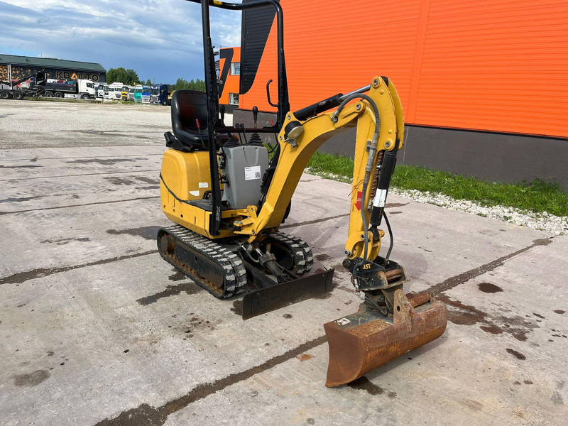 Caterpillar 300.9 D TILT / 3 BUCKETS - Miniexcavadora: foto 4 Caterpillar 300.9 D TILT / 3 BUCKETS - Miniexcavadora: foto 4