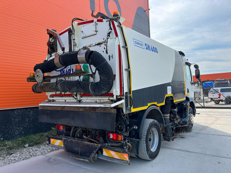 DAF LF 55.180 4x2 Schmidt SK 600 Dual LP - Barredora vial: foto 5 DAF LF 55.180 4x2 Schmidt SK 600 Dual LP - Barredora vial: foto 5