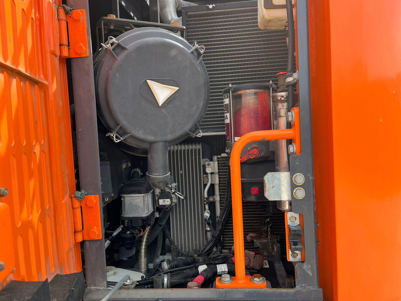 Excavadora de cadenas Doosan DX 235 LCR-5 3 D / ROTOTILT / CENTRAL LUBRICATION / AC: foto 17