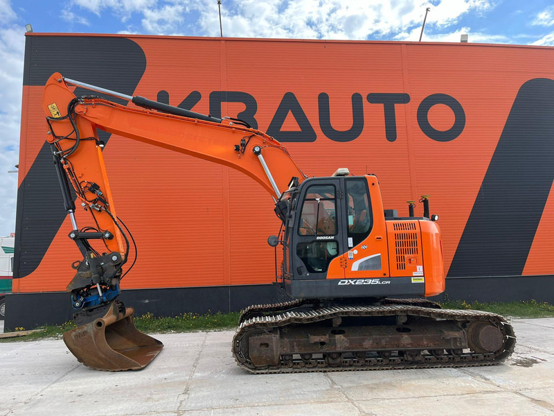 Excavadora de cadenas Doosan DX 235 LCR-5 3 D / ROTOTILT / CENTRAL LUBRICATION / AC: foto 9