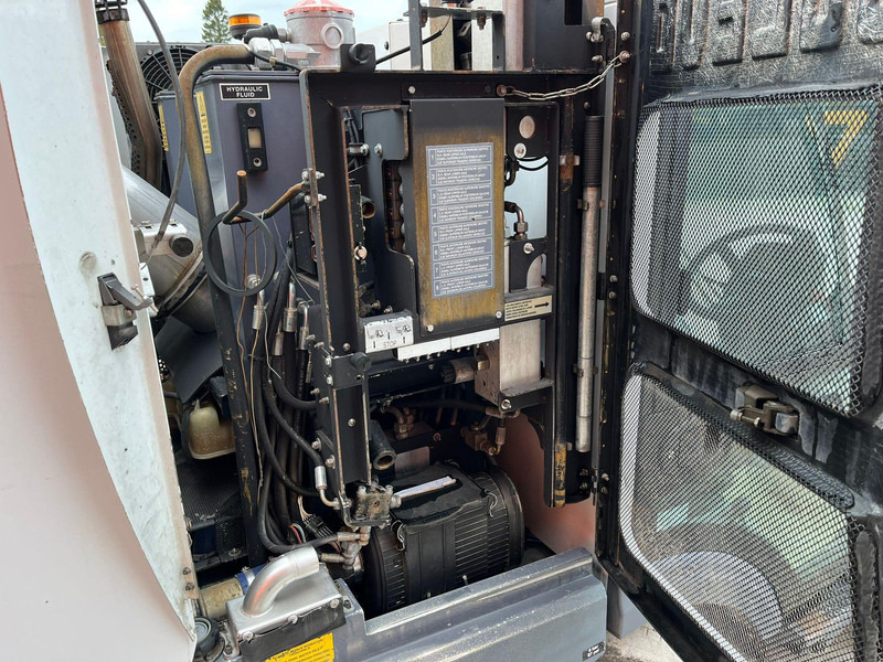 Leasing de Dulevo 2000 SKY FIRST REGISTRATION 09.2015 Dulevo 2000 SKY FIRST REGISTRATION 09.2015: foto 13 Leasing de Dulevo 2000 SKY FIRST REGISTRATION 09.2015 Dulevo 2000 SKY FIRST REGISTRATION 09.2015: foto 13