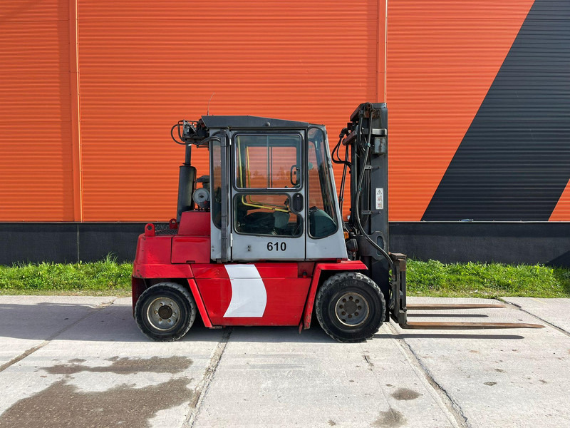 Kalmar DCD 55-6 H Rated capacity: 5500 kg / Lifting height: 3500 mm - Carretilla elevadora diésel: foto 5 Kalmar DCD 55-6 H Rated capacity: 5500 kg / Lifting height: 3500 mm - Carretilla elevadora diésel: foto 5