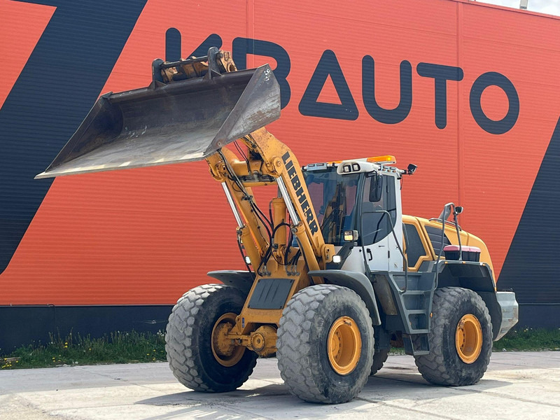 Liebherr L 550 4X4 AC / CENTRL LUBRICATION / SCALES - Cargadora de ruedas: foto 1 Liebherr L 550 4X4 AC / CENTRL LUBRICATION / SCALES - Cargadora de ruedas: foto 1
