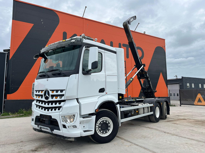 Mercedes-Benz Arocs 2542 6x2*4 JOAB 20 ton / L=5400 mm - Camión multibasculante: foto 2 Mercedes-Benz Arocs 2542 6x2*4 JOAB 20 ton / L=5400 mm - Camión multibasculante: foto 2
