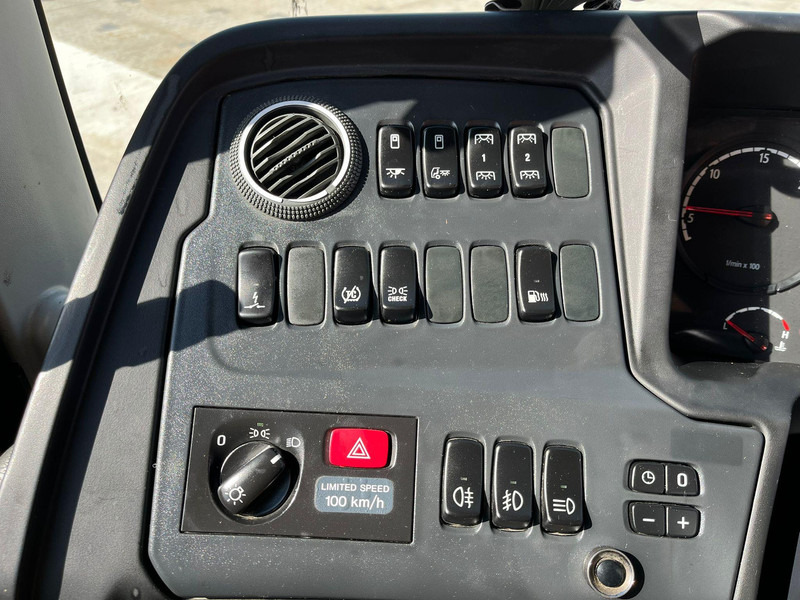 Autobús urbano Scania K 320 4x2 Citywide 43 SEATS / AC / AUXILIARY HEATING / RETARDER: foto 14