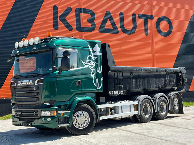 Scania R 580 8x4*4 RETARDER / BOX L=6092 mm - Camión volquete: foto 1 Scania R 580 8x4*4 RETARDER / BOX L=6092 mm - Camión volquete: foto 1