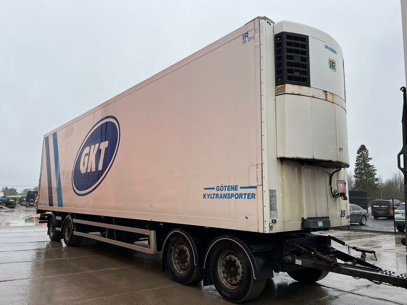 Schmitz Cargobull AKO 36 THERMOKING / BOX L=12367 mm - Remolque frigorífico: foto 2 Schmitz Cargobull AKO 36 THERMOKING / BOX L=12367 mm - Remolque frigorífico: foto 2