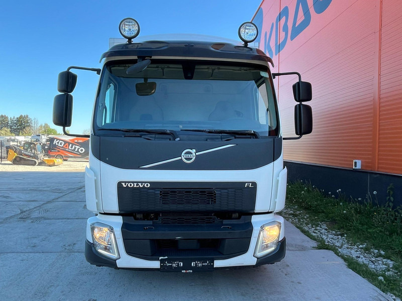 Volvo FL 280 4x2 BOX L=9484 mm - Camión caja cerrada: foto 3 Volvo FL 280 4x2 BOX L=9484 mm - Camión caja cerrada: foto 3