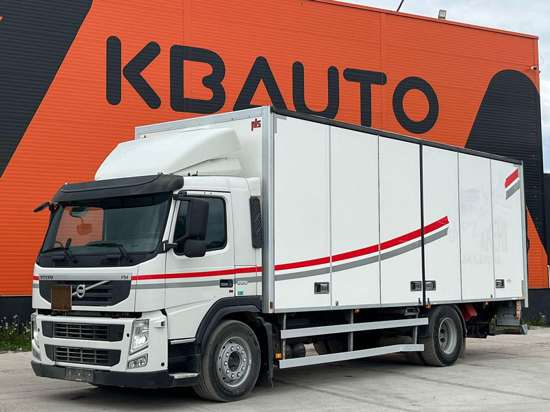 Volvo FM 330 4x2 BOX L=7533 mm - Camión caja cerrada: foto 1 Volvo FM 330 4x2 BOX L=7533 mm - Camión caja cerrada: foto 1