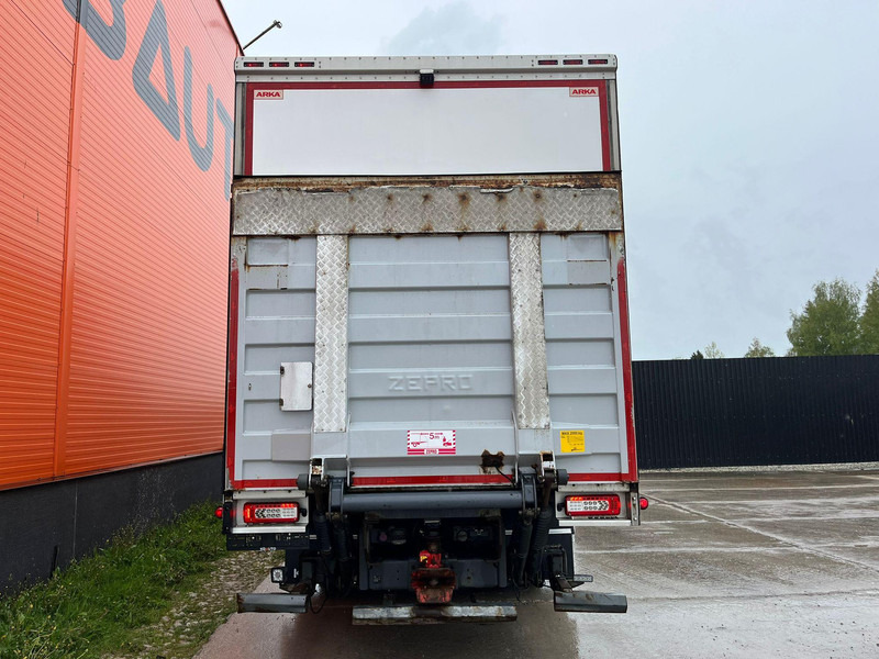 Camión frigorífico Volvo FM 370 6x2*4 SUPRA 850 / BOX L=7430 mm: foto 7