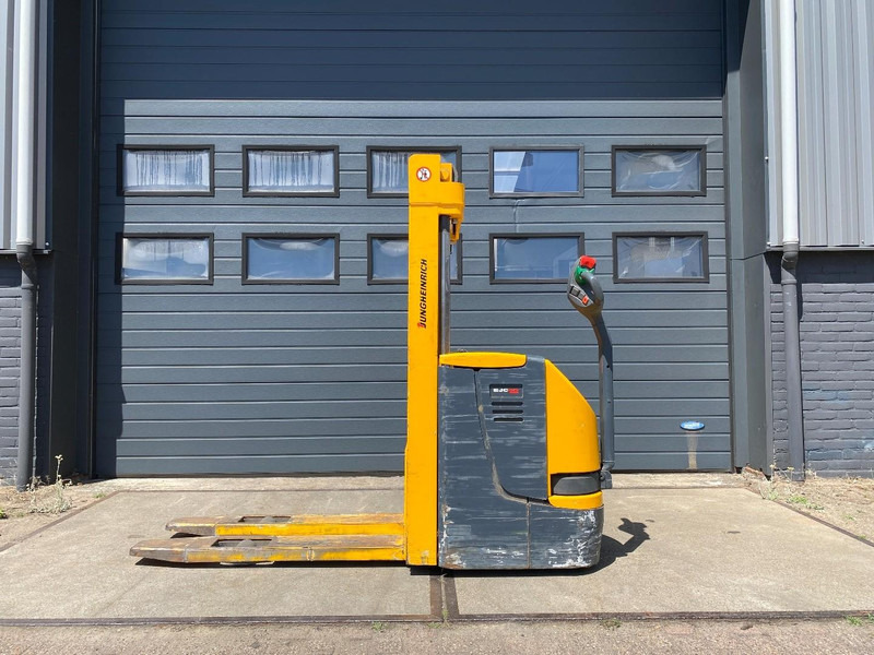 Jungheinrich EJC12 - Apilador: foto 2 Jungheinrich EJC12 - Apilador: foto 2