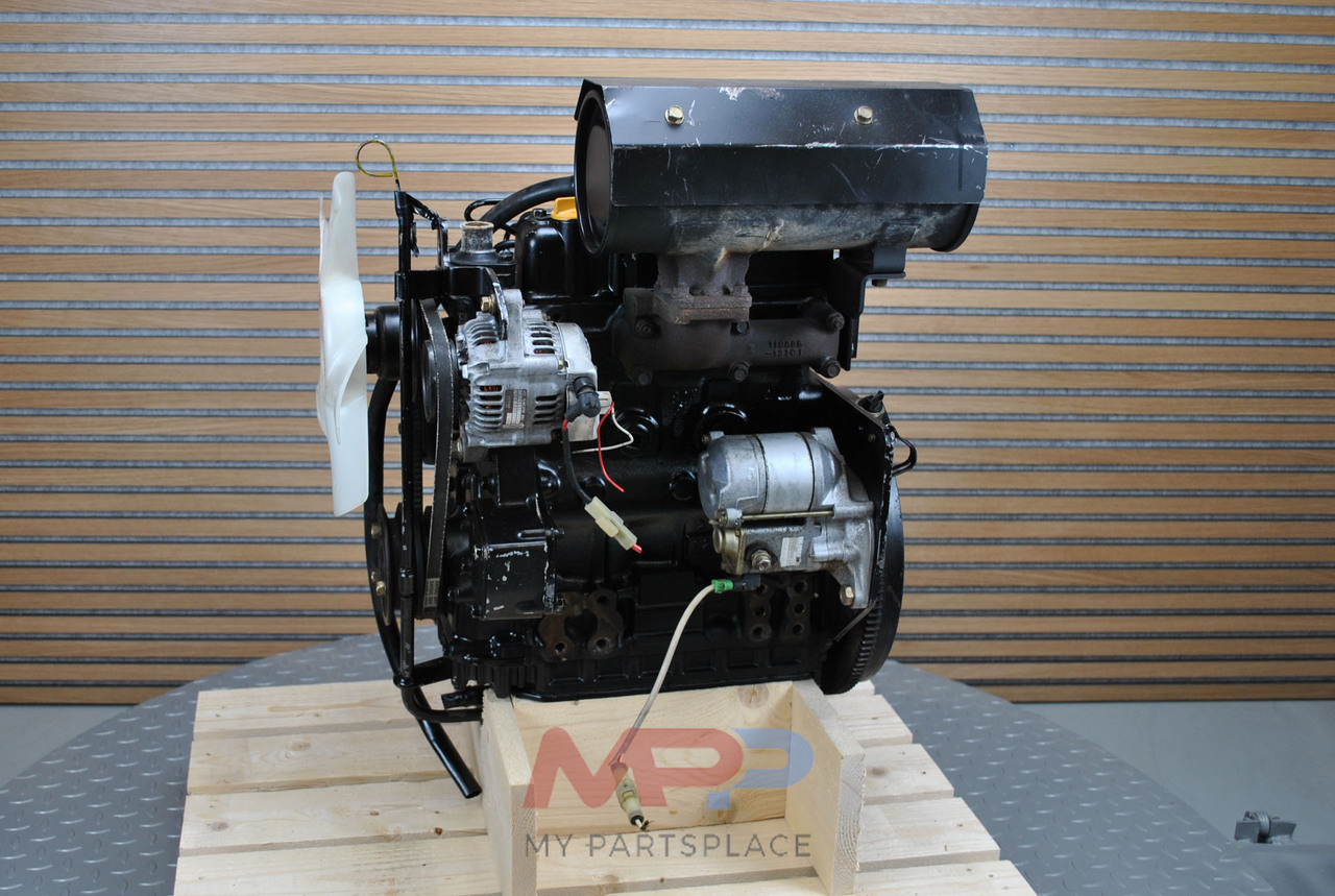 ISUZU 3CC1 - Motor para Tractor: foto 4 ISUZU 3CC1 - Motor para Tractor: foto 4