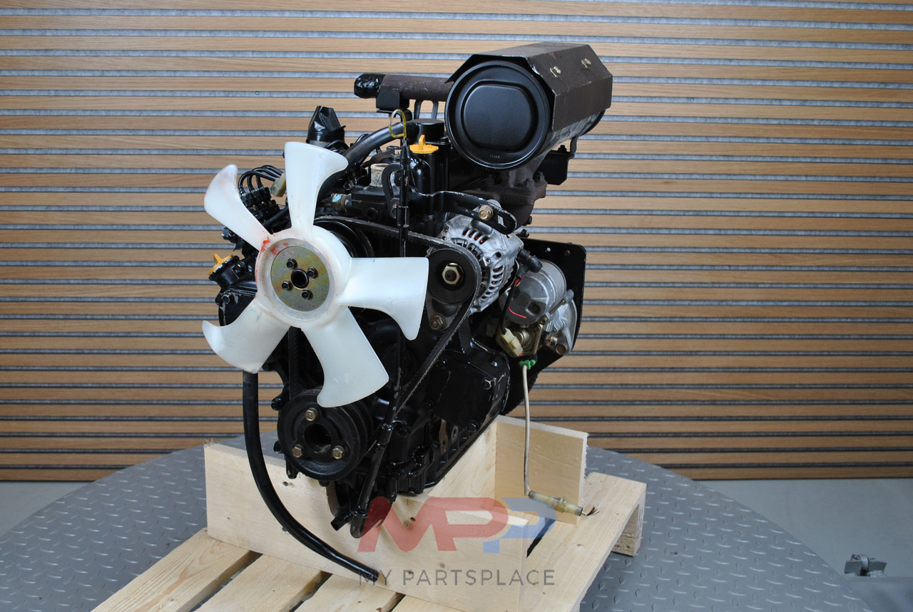 ISUZU 3CC1 - Motor para Tractor: foto 1 ISUZU 3CC1 - Motor para Tractor: foto 1