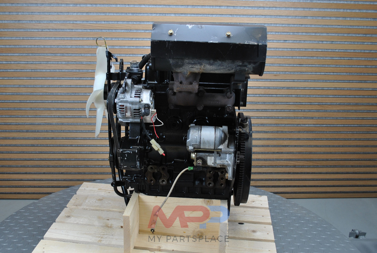 ISUZU 3CC1 - Motor para Tractor: foto 5 ISUZU 3CC1 - Motor para Tractor: foto 5