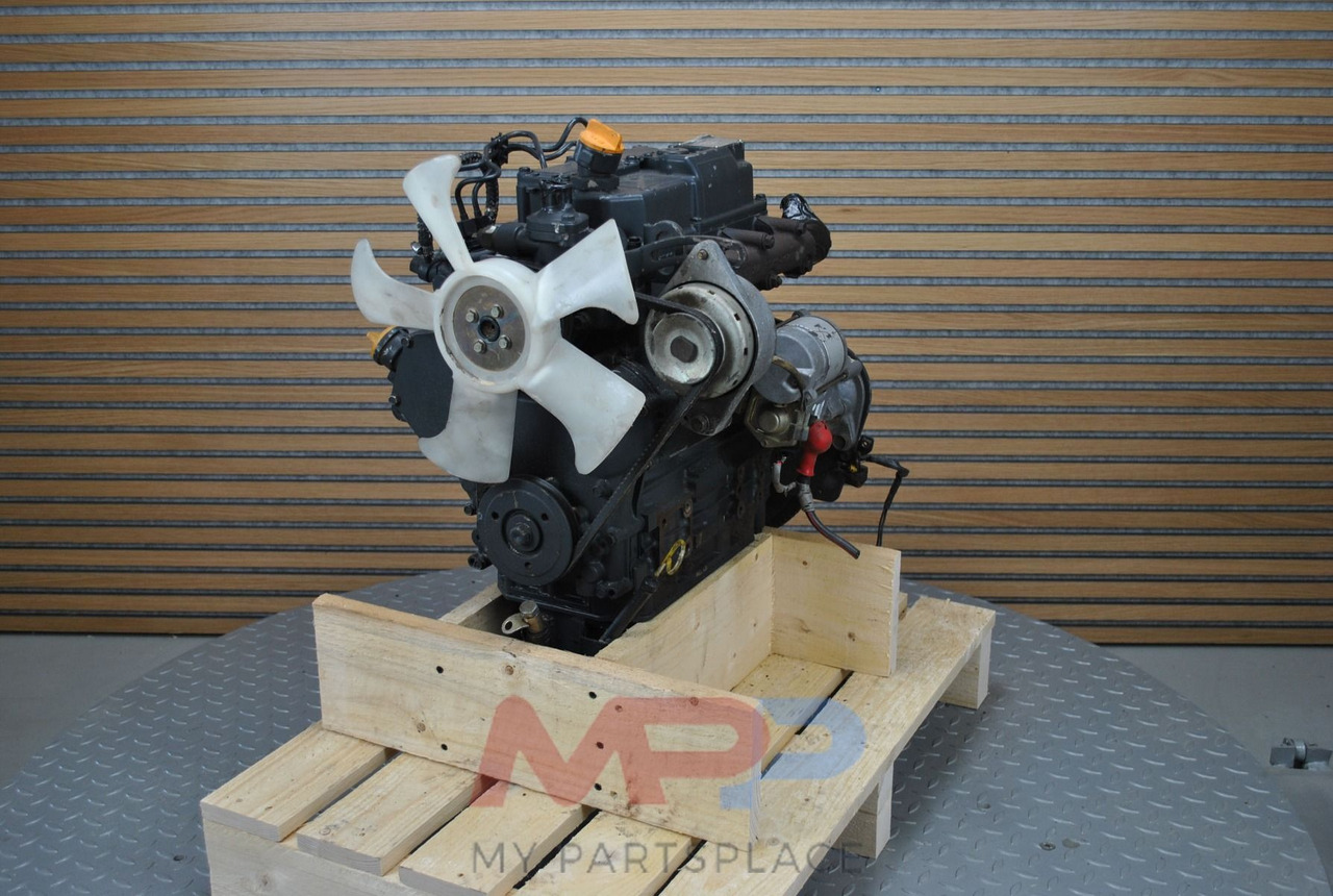 Isuzu 3CB1 - Motor: foto 1 Isuzu 3CB1 - Motor: foto 1