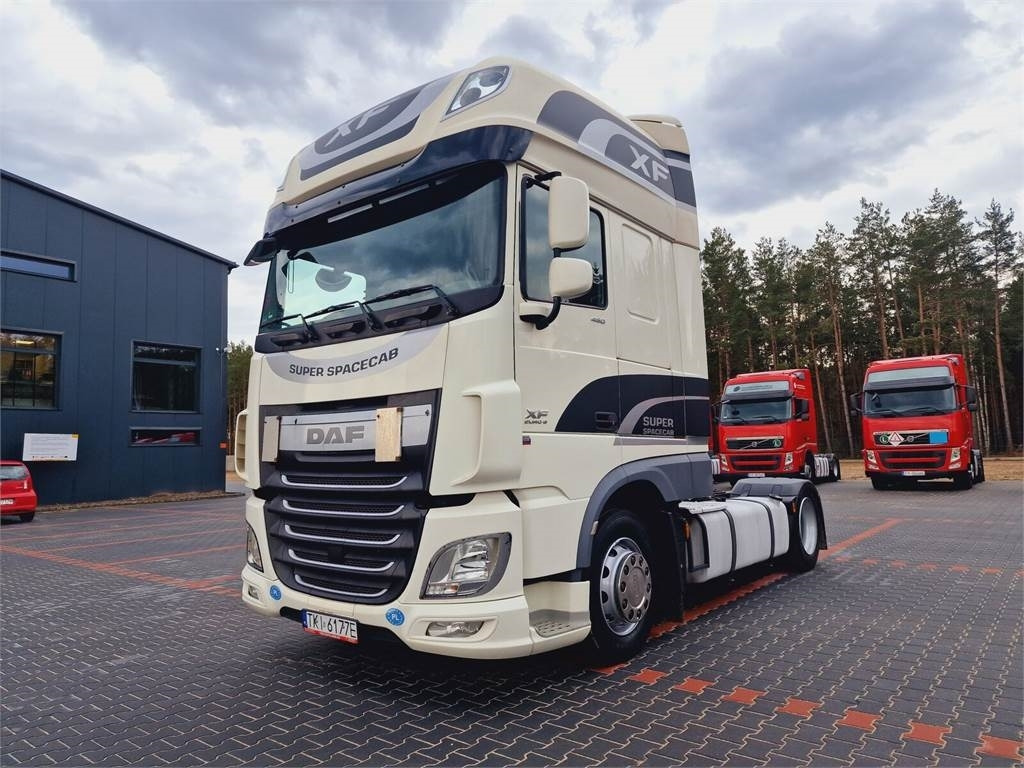 DAF XF 106 460 - Cabeza tractora: foto 1 DAF XF 106 460 - Cabeza tractora: foto 1