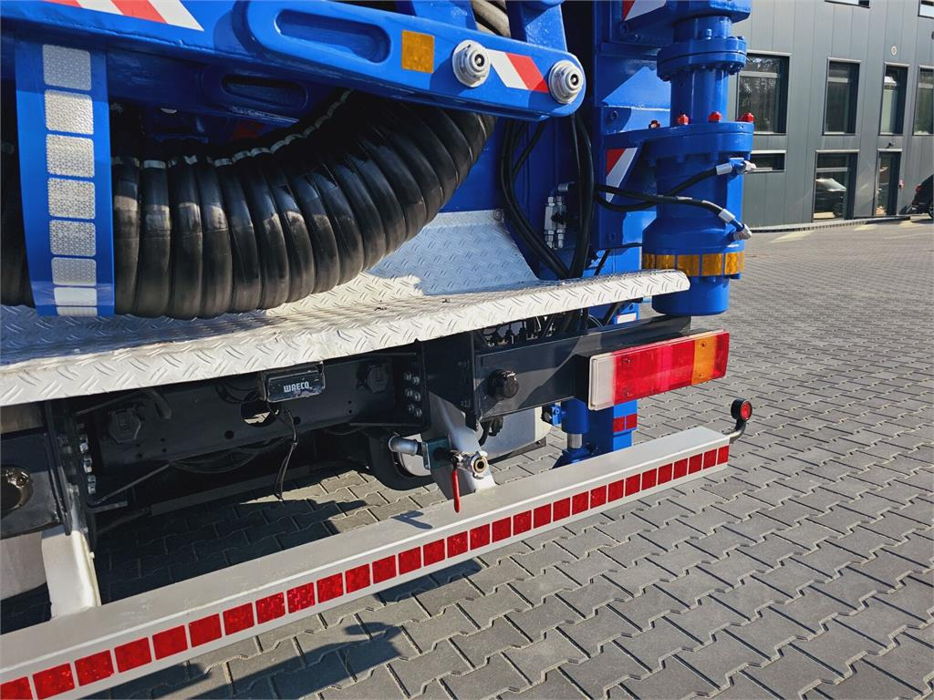 Limpieza de alcantarillado Iveco Saugbagger vacuum cleaner excavator sucking loos: foto 16