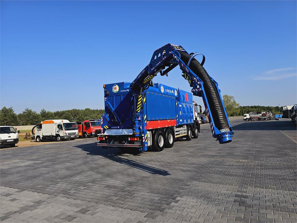 Limpieza de alcantarillado Iveco Saugbagger vacuum cleaner excavator sucking loos: foto 26
