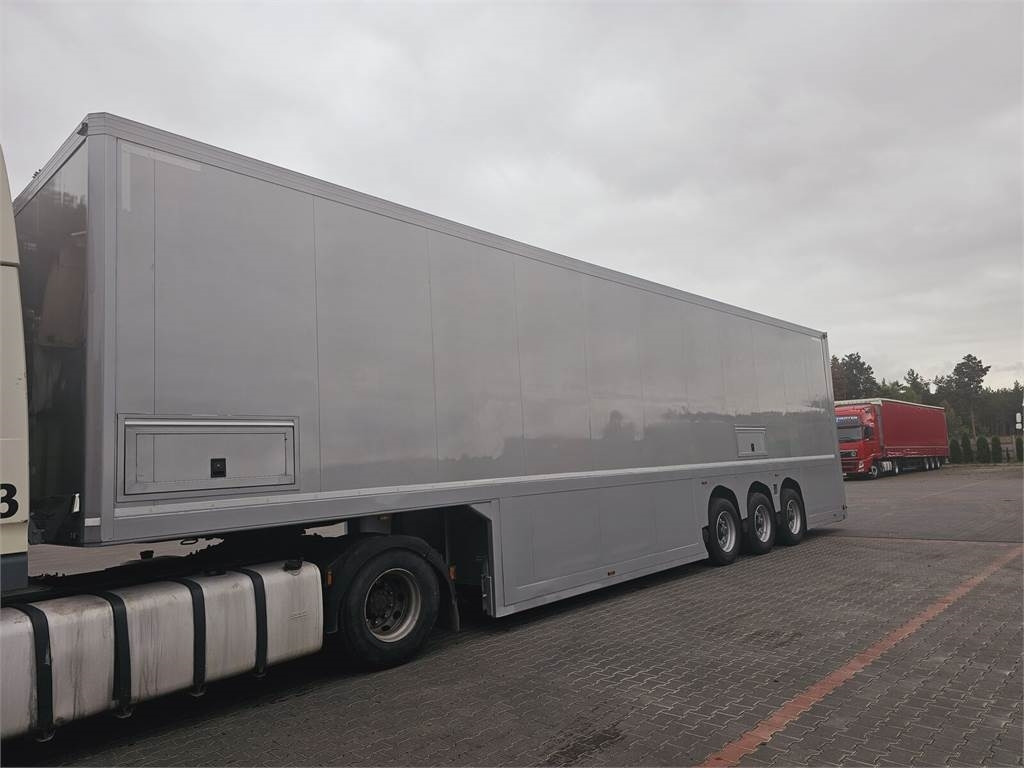 Langendorf DOUBLE LOADING FOR MOTOR COSMETICS Flexliner Inloa - Semirremolque frigorífico: foto 2 Langendorf DOUBLE LOADING FOR MOTOR COSMETICS Flexliner Inloa - Semirremolque frigorífico: foto 2