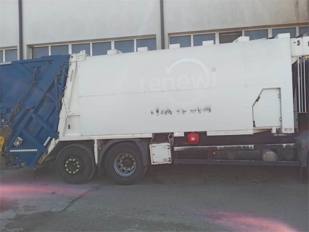 MAN Superstructure garbage truck MOL VDK PUSHER 20m3  - Camión de basura: foto 2 MAN Superstructure garbage truck MOL VDK PUSHER 20m3  - Camión de basura: foto 2