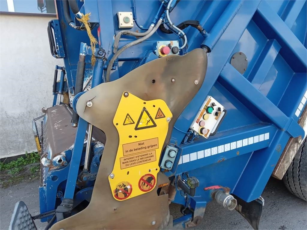 MAN Superstructure garbage truck MOL VDK PUSHER 20m3  - Camión de basura: foto 3 MAN Superstructure garbage truck MOL VDK PUSHER 20m3  - Camión de basura: foto 3