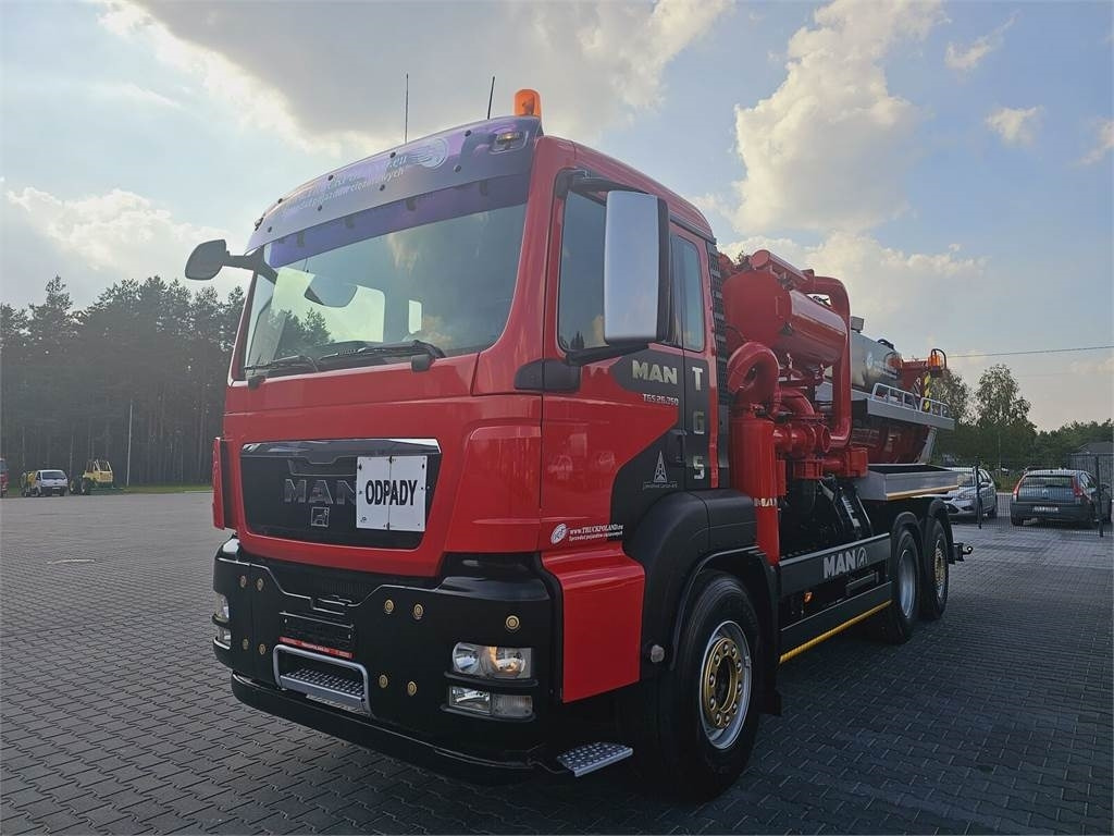 MAN WUKO LARSEN  - Limpieza de alcantarillado: foto 3 MAN WUKO LARSEN  - Limpieza de alcantarillado: foto 3