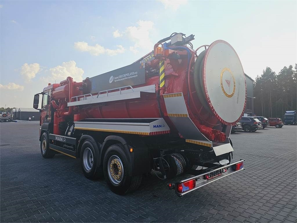MAN WUKO LARSEN  - Limpieza de alcantarillado: foto 5 MAN WUKO LARSEN  - Limpieza de alcantarillado: foto 5