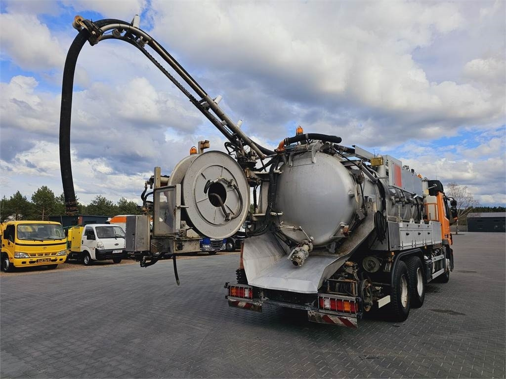 Mercedes-Benz WUKO KROLL COMBI FOR SEWER CLEANING - Limpieza de alcantarillado: foto 1 Mercedes-Benz WUKO KROLL COMBI FOR SEWER CLEANING - Limpieza de alcantarillado: foto 1