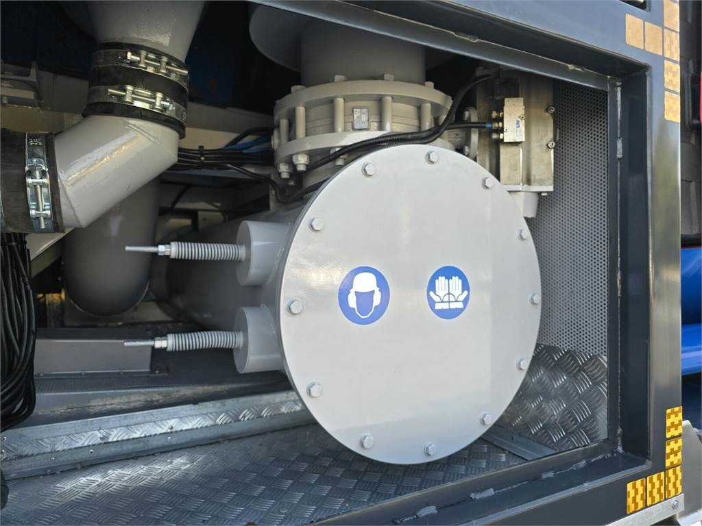 Vehículo municipal MAN Disab Centurion P210/9: foto 14