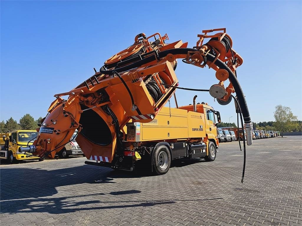 MAN Wiedemann SUPER 2000 4x2 WUKO RECYKLING for collec - Vehículo municipal: foto 1 MAN Wiedemann SUPER 2000 4x2 WUKO RECYKLING for collec - Vehículo municipal: foto 1