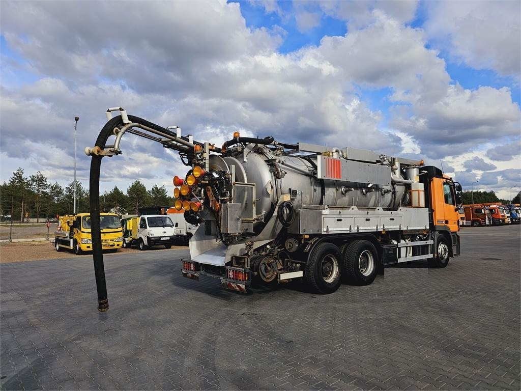 Mercedes-Benz WUKO KROLL COMBI FOR SEWER CLEANING - Vehículo municipal: foto 2 Mercedes-Benz WUKO KROLL COMBI FOR SEWER CLEANING - Vehículo municipal: foto 2