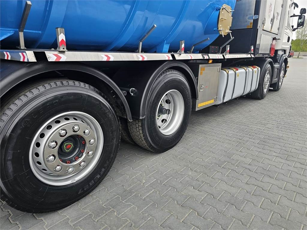 Vehículo municipal Scania Disab Centurion P210/8 Vacuum suction loader: foto 16