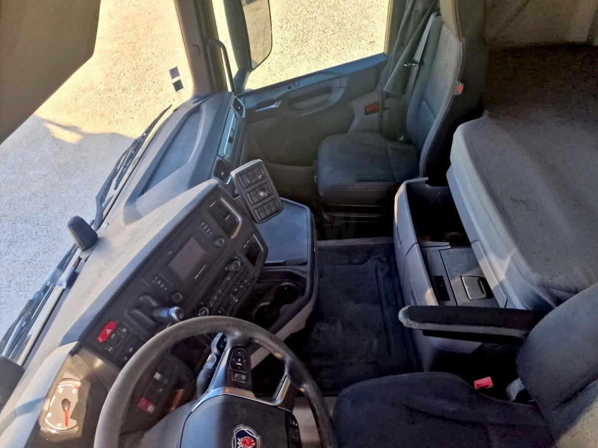 Cabeza tractora Scania R 410 XT: foto 8