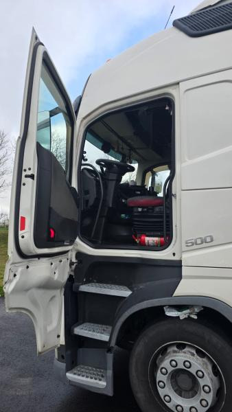 Cabeza tractora Volvo FH 500: foto 9