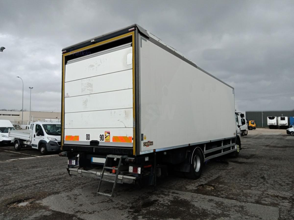 Renault D19 Wide 280 E6 - Camión frigorífico: foto 3 Renault D19 Wide 280 E6 - Camión frigorífico: foto 3