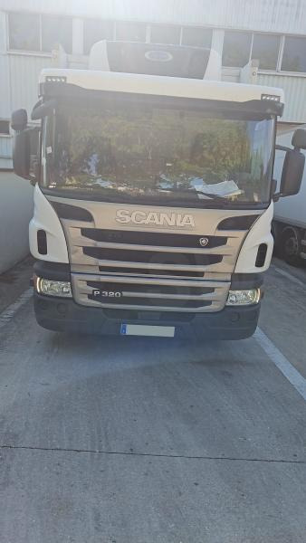 Scania P 320 - Camión frigorífico: foto 3 Scania P 320 - Camión frigorífico: foto 3