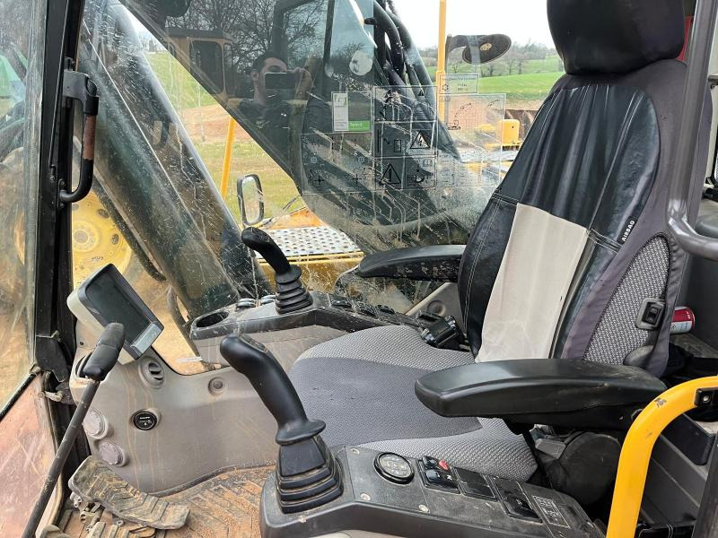 Volvo EC220DL - Excavadora de cadenas: foto 4 Volvo EC220DL - Excavadora de cadenas: foto 4